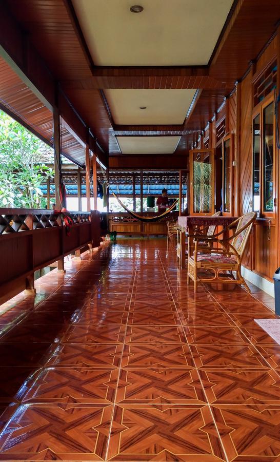 Hotel Panorama Backpackers Bunaken Esterno foto