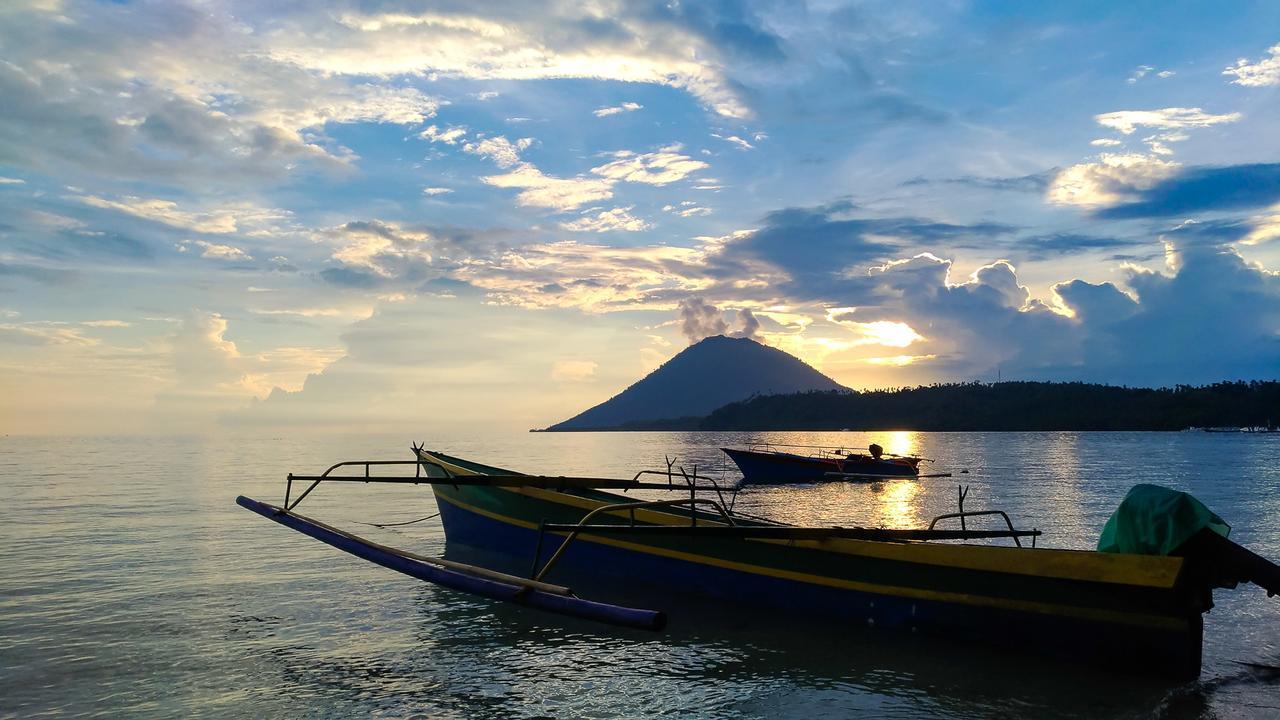 Hotel Panorama Backpackers Bunaken Esterno foto